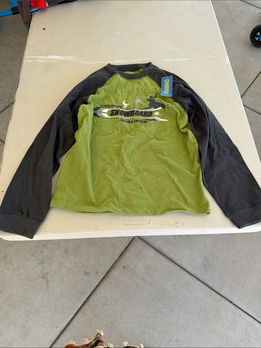 NWT Gymboree Green and Gray Snowboard Graphic Raglan Long-Sleeve Shirt